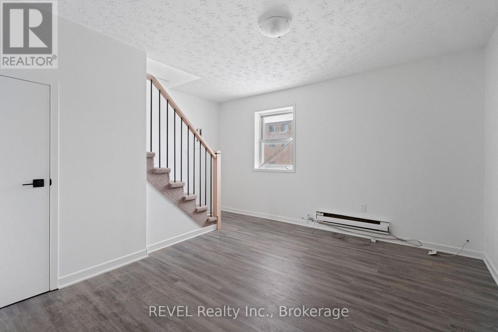 50 Front Street N, Thorold, Ontario  L2V 1X5 - Photo 18 - X13810312