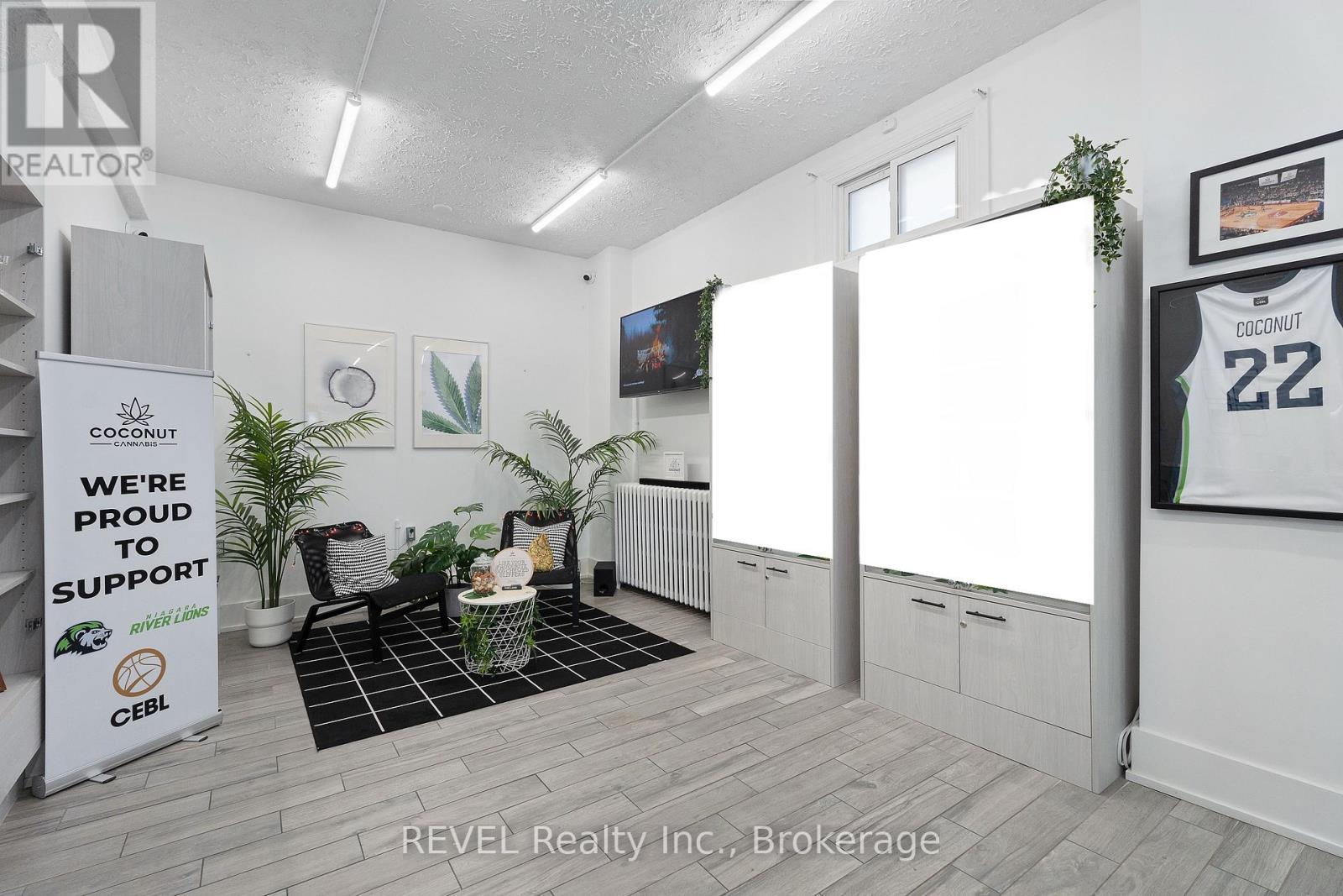 50 Front Street N, Thorold, Ontario  L2V 1X5 - Photo 5 - X13810312