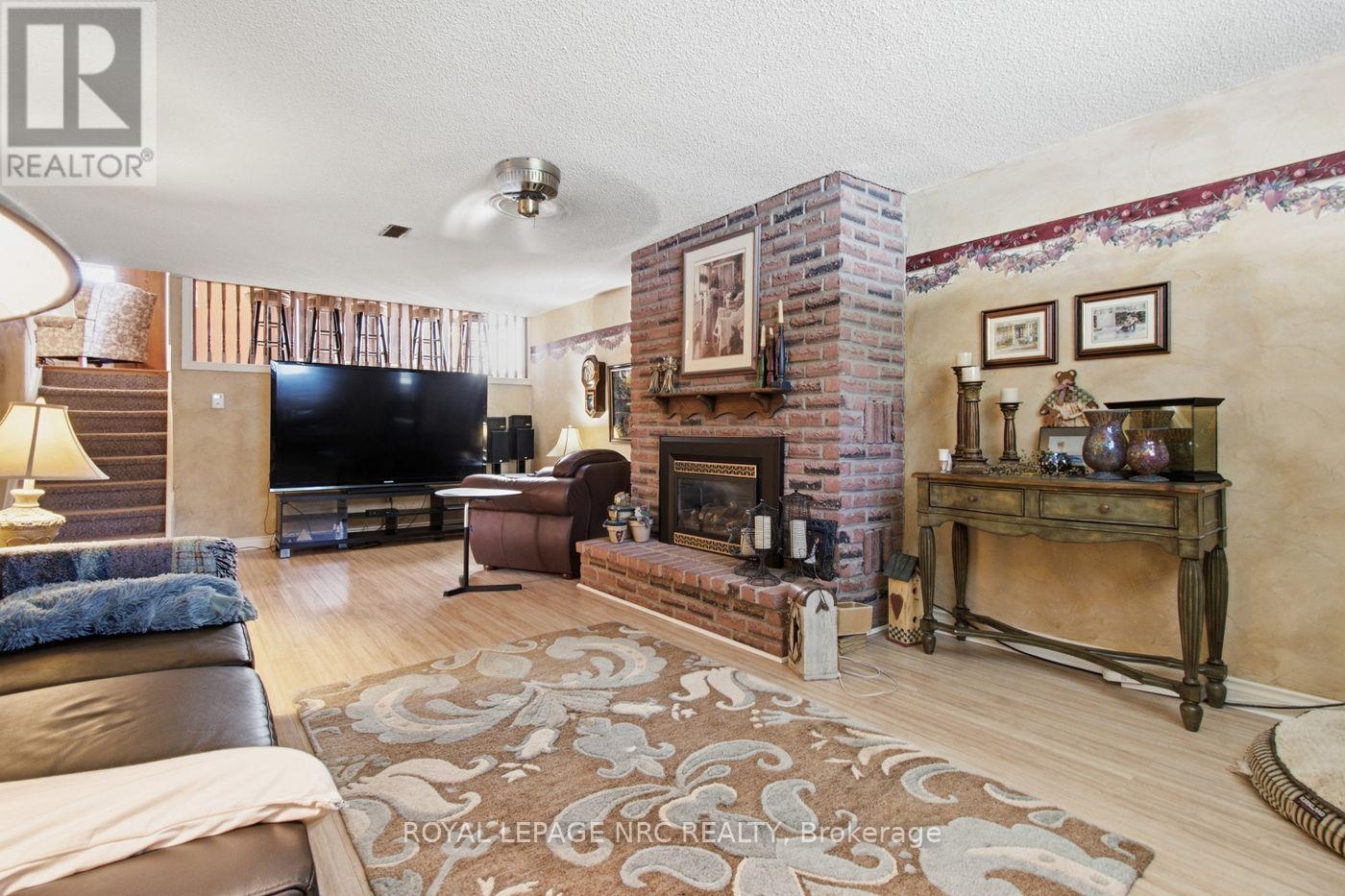 92 Larchwood Circle, Welland, Ontario  L3C 6T3 - Photo 32 - X13810630