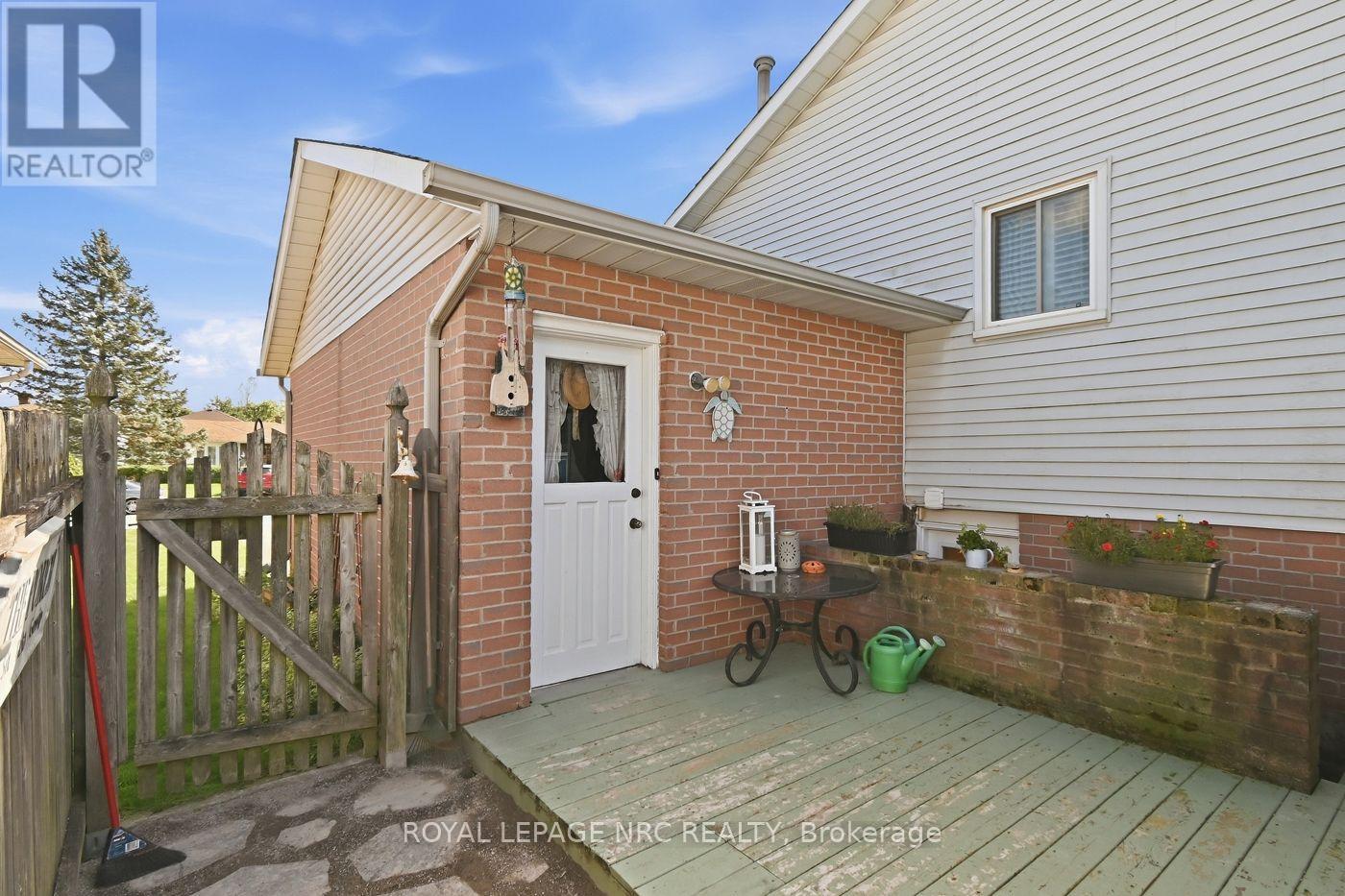 92 Larchwood Circle, Welland, Ontario  L3C 6T3 - Photo 37 - X13810630