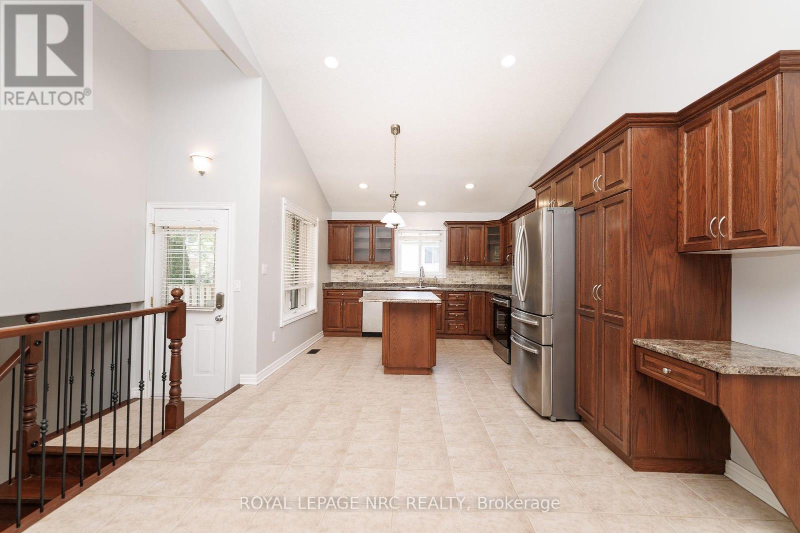8532 Heikoop Crescent, Niagara Falls, Ontario  L2H 3J7 - Photo 21 - X13810842