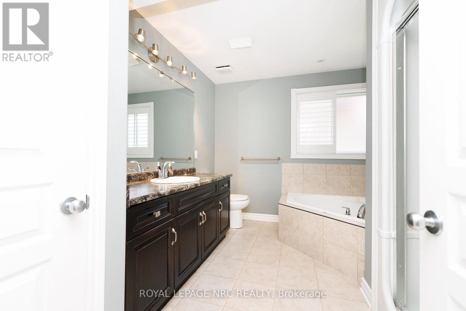 8532 Heikoop Crescent, Niagara Falls, Ontario  L2H 3J7 - Photo 39 - X13810842