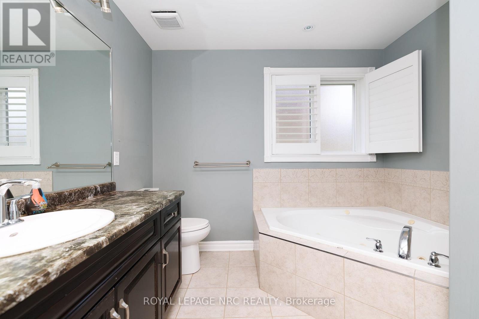 8532 Heikoop Crescent, Niagara Falls, Ontario  L2H 3J7 - Photo 40 - X13810842