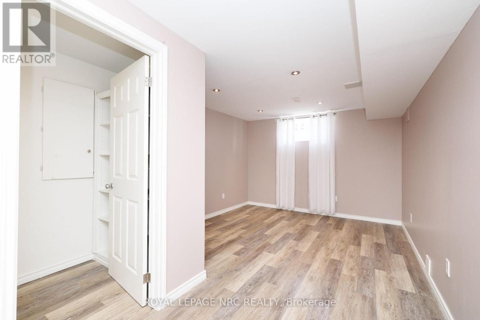 8532 Heikoop Crescent, Niagara Falls, Ontario  L2H 3J7 - Photo 42 - X13810842