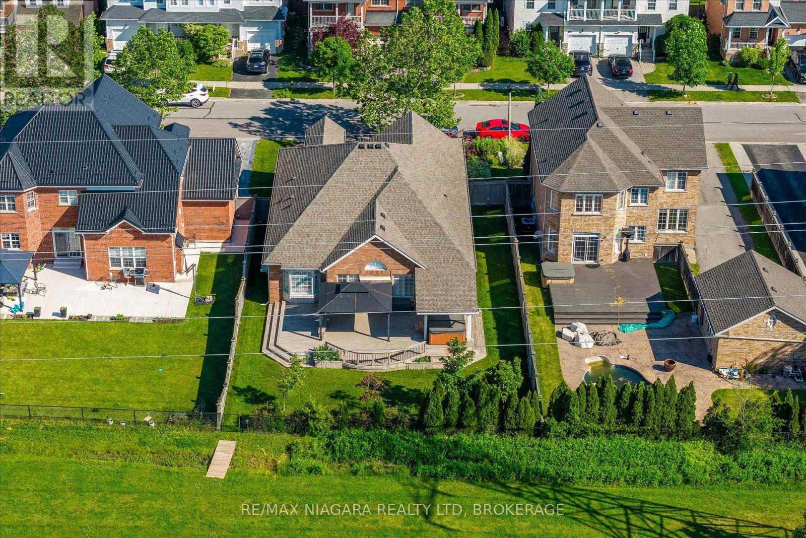 404 Wright Crescent, Niagara-On-The-Lake, Ontario  L0S 1J0 - Photo 32 - X13810910