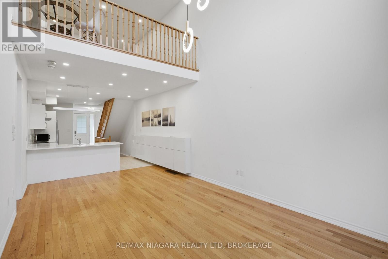 12 George Manor, Niagara-On-The-Lake, Ontario  L0S 1J0 - Photo 15 - X13811374