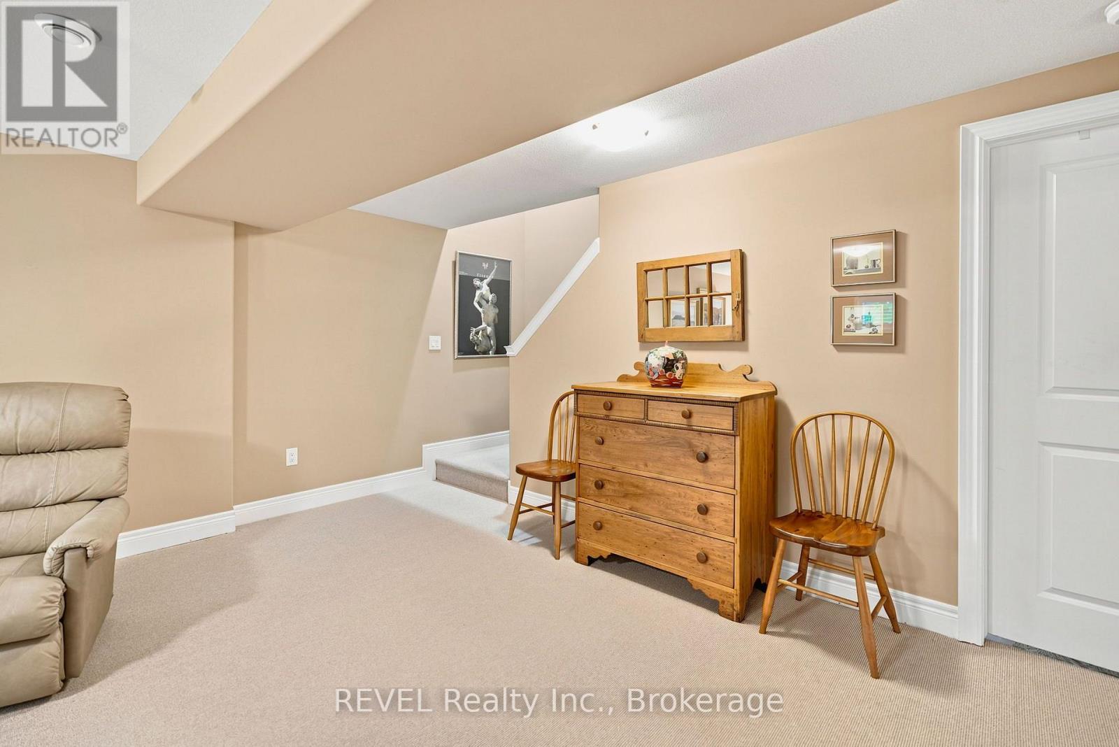 90 Sunrise Court, Fort Erie, Ontario  L0S 1N0 - Photo 31 - X13811800