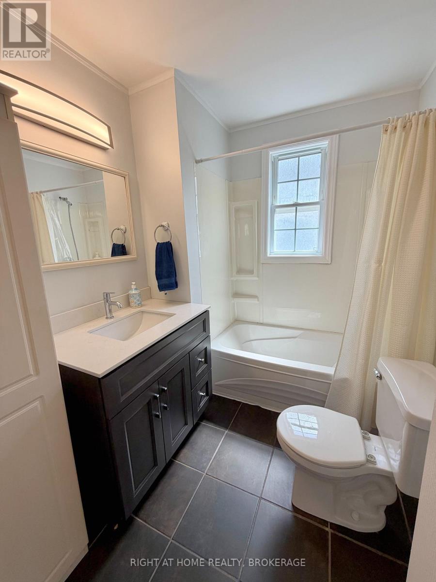 44 Cumming Street, St. Catharines, Ontario  L2S 1H9 - Photo 5 - X13811960