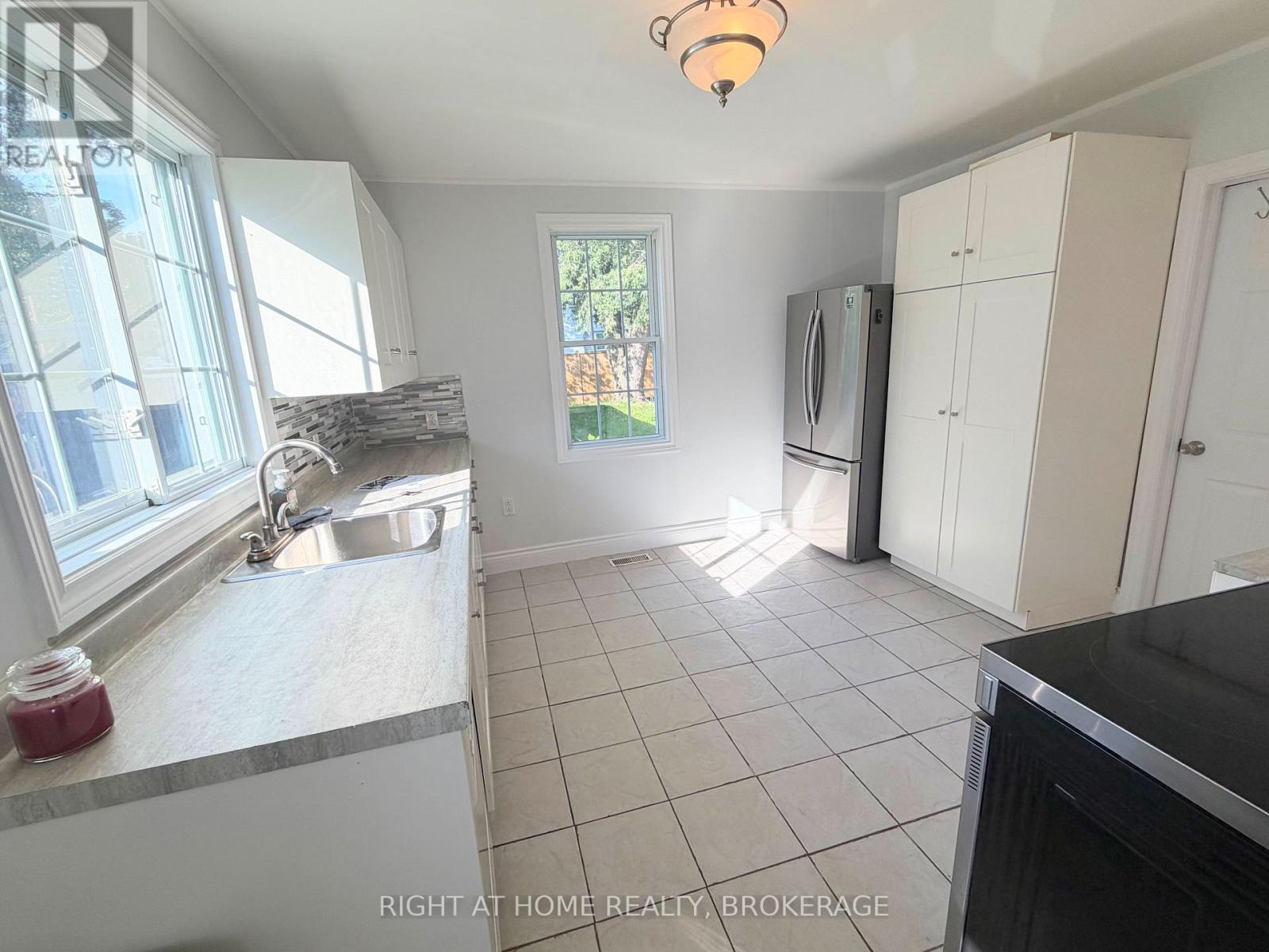 44 Cumming Street, St. Catharines, Ontario  L2S 1H9 - Photo 6 - X13811960