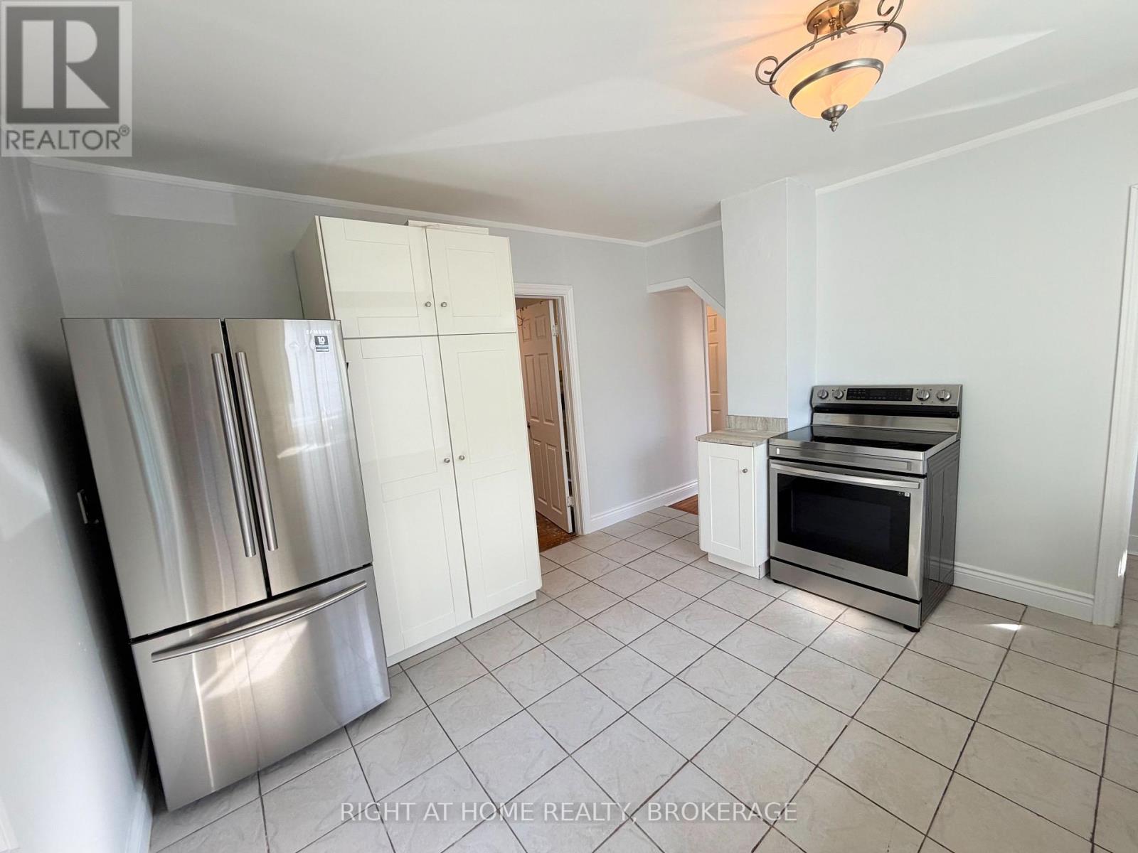 44 Cumming Street, St. Catharines, Ontario  L2S 1H9 - Photo 9 - X13811960