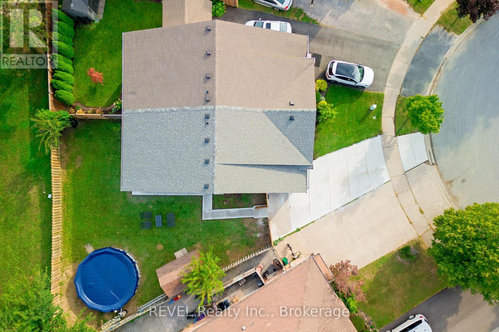 4966 Windgate Drive, Niagara Falls, Ontario  L2H 2Z7 - Photo 3 - X13812350