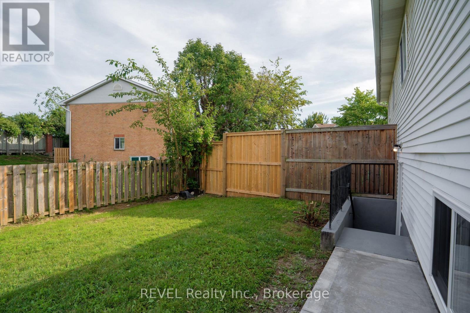 4966 Windgate Drive, Niagara Falls, Ontario  L2H 2Z7 - Photo 34 - X13812350