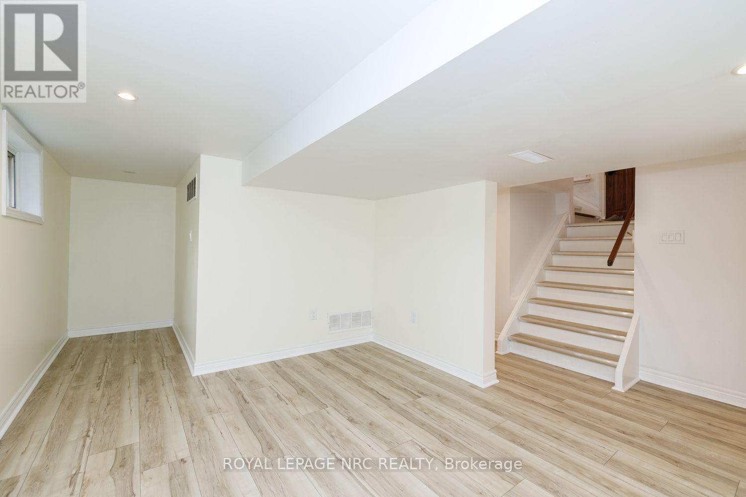301 Carlton Street, St. Catharines, Ontario  L2N 1C1 - Photo 19 - X13812434