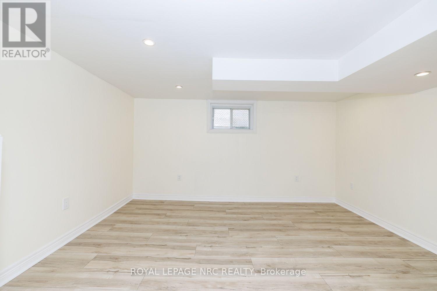 301 Carlton Street, St. Catharines, Ontario  L2N 1C1 - Photo 35 - X13812434