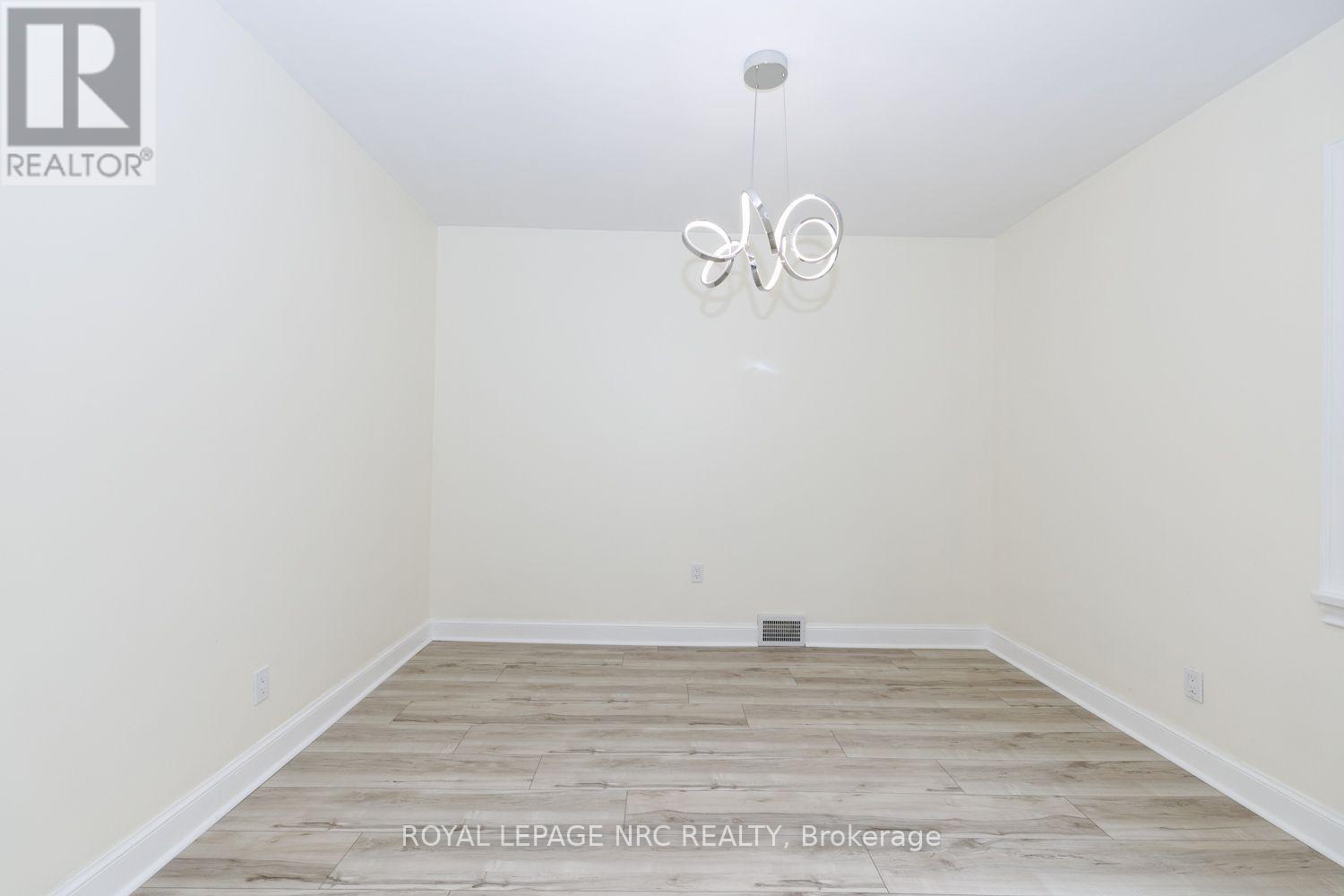 301 Carlton Street, St. Catharines, Ontario  L2N 1C1 - Photo 37 - X13812434