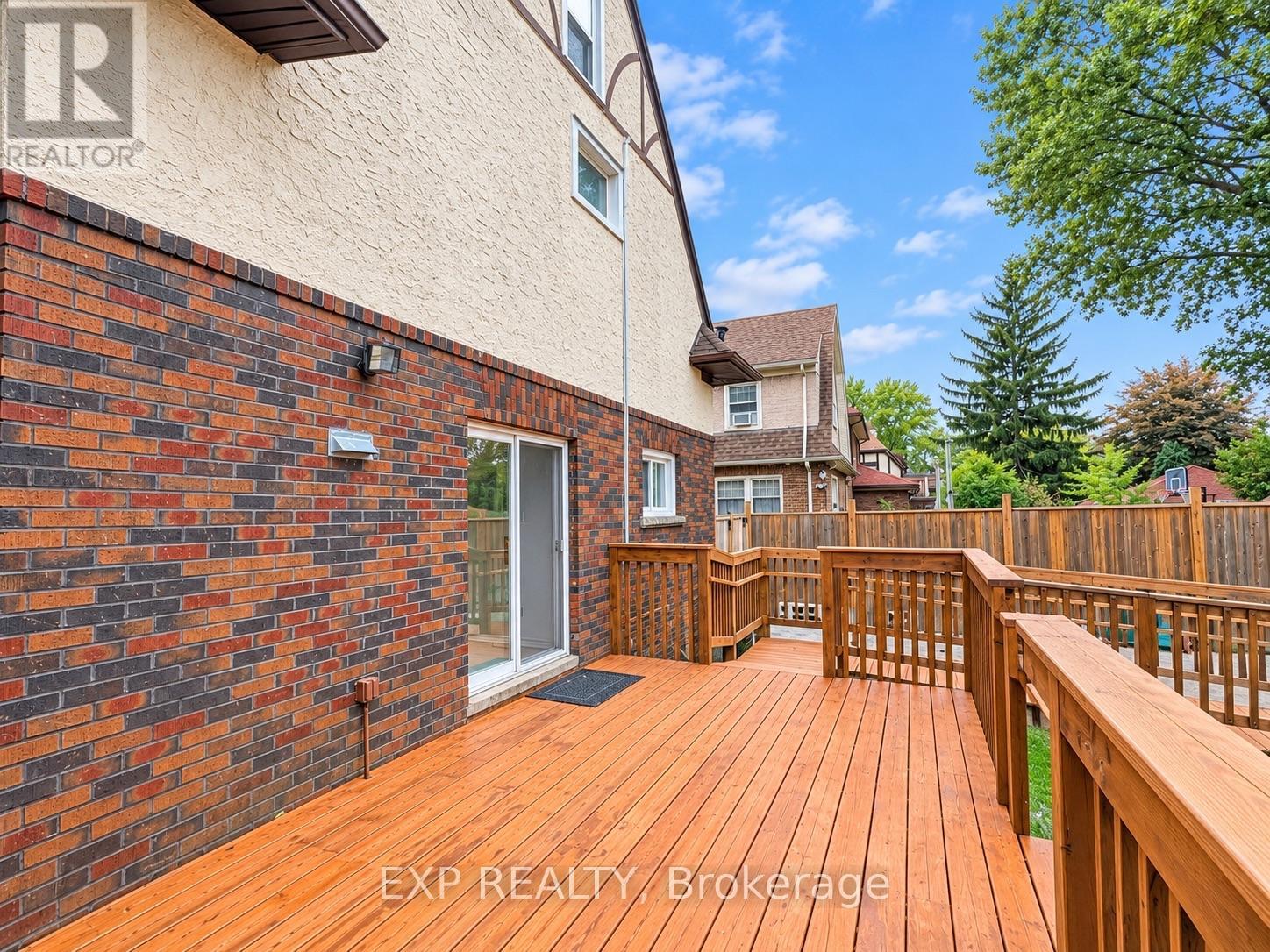 4883 Simcoe Street, Niagara Falls, Ontario  L2E 1V8 - Photo 16 - X13812722