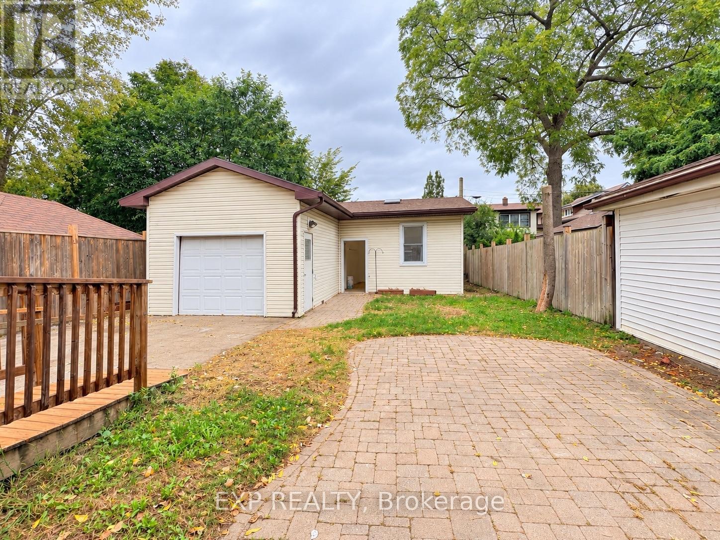 4883 Simcoe Street, Niagara Falls, Ontario  L2E 1V8 - Photo 3 - X13812722