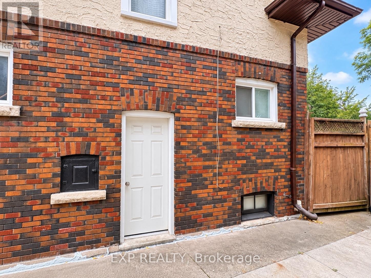 4883 Simcoe Street, Niagara Falls, Ontario  L2E 1V8 - Photo 36 - X13812722