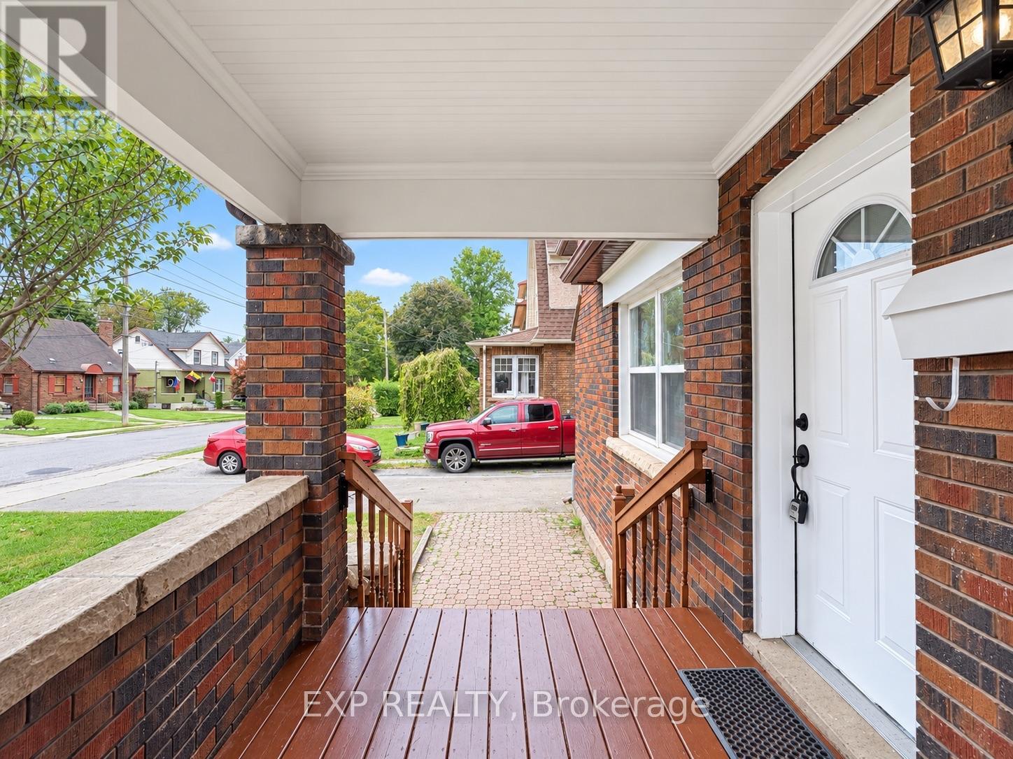 4883 Simcoe Street, Niagara Falls, Ontario  L2E 1V8 - Photo 7 - X13812722