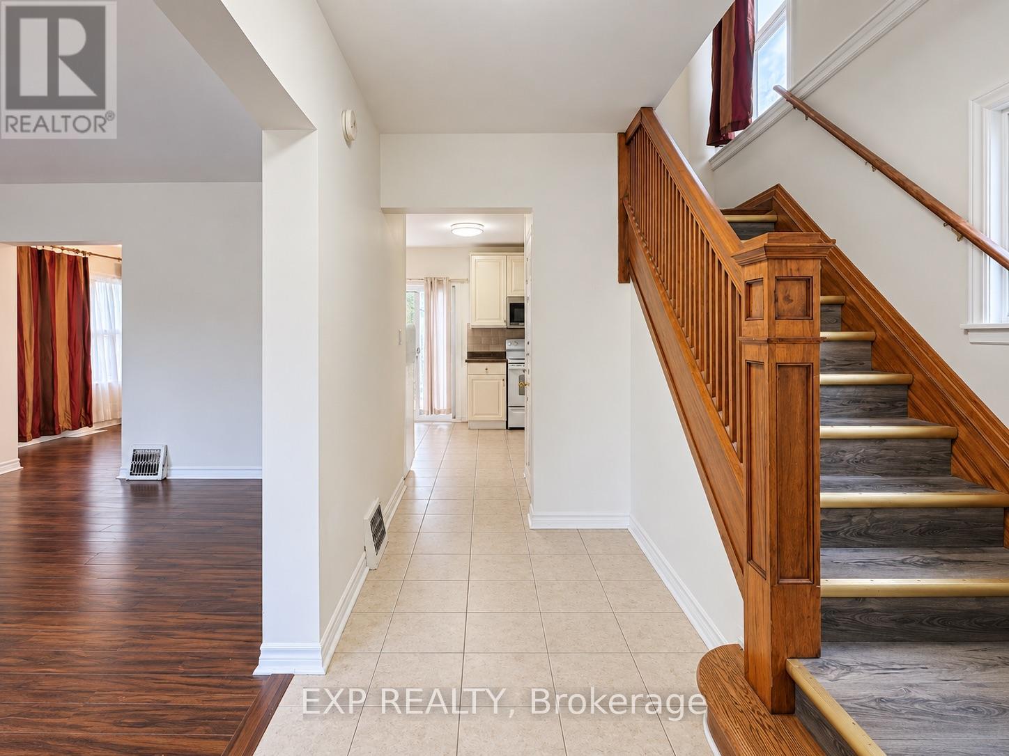 4883 Simcoe Street, Niagara Falls, Ontario  L2E 1V8 - Photo 8 - X13812722