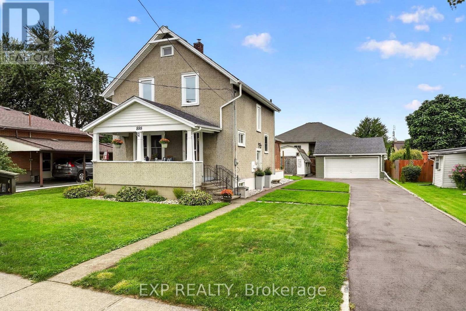 888 STEELE STREET, Port Colborne, Ontario