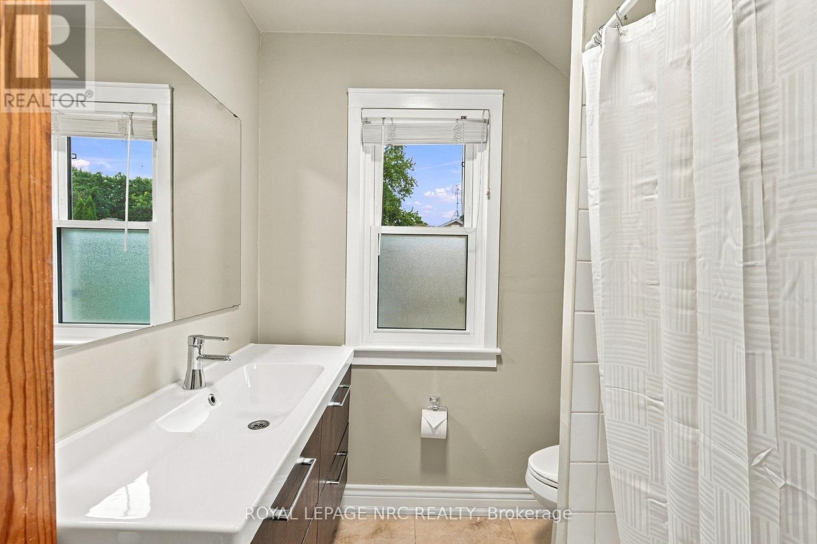 78 Henry Street, St. Catharines, Ontario  L2R 5V2 - Photo 22 - X13813996