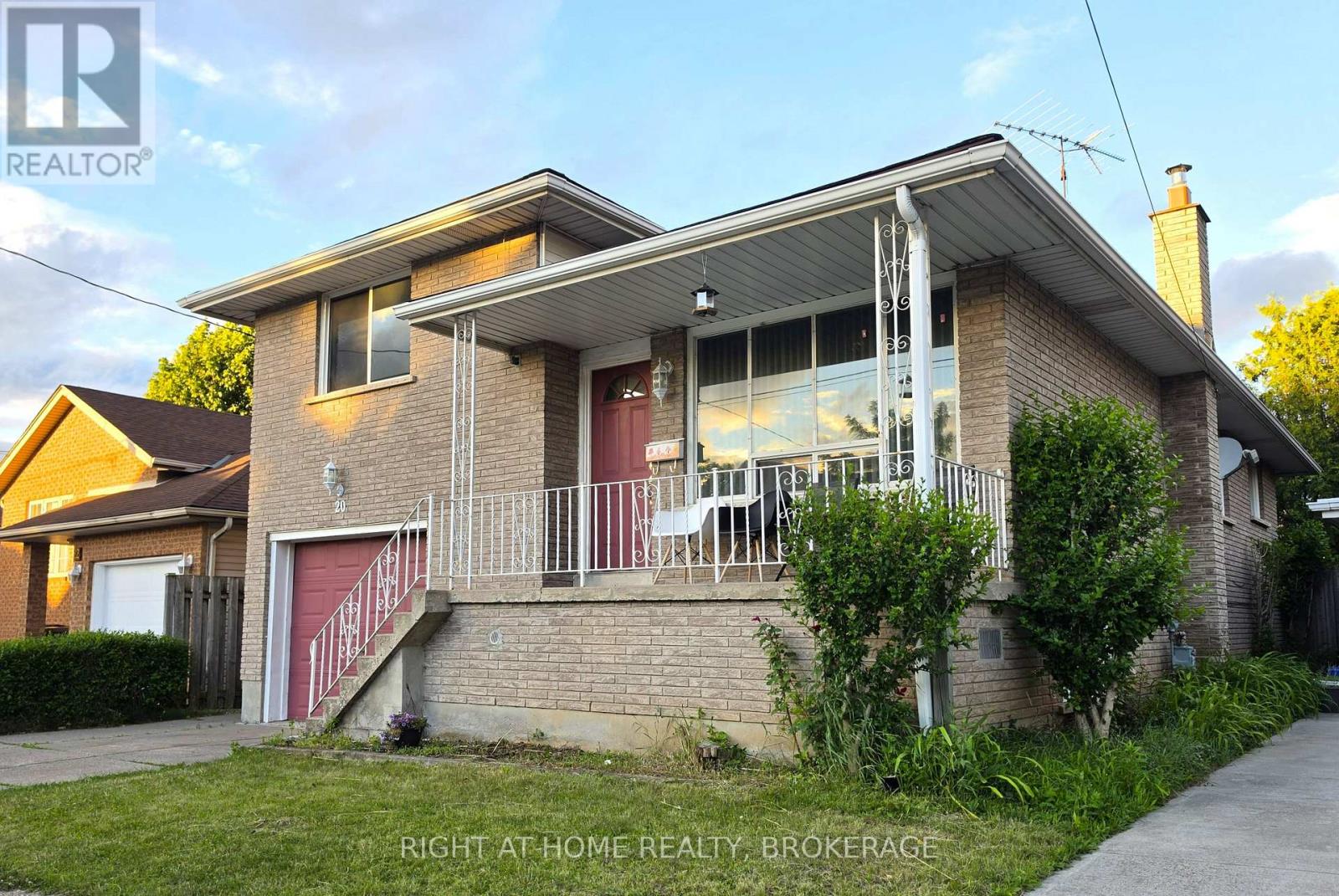 20 Augusta Avenue, St. Catharines, Ontario  L2M 5R2 - Photo 5 - X13814146