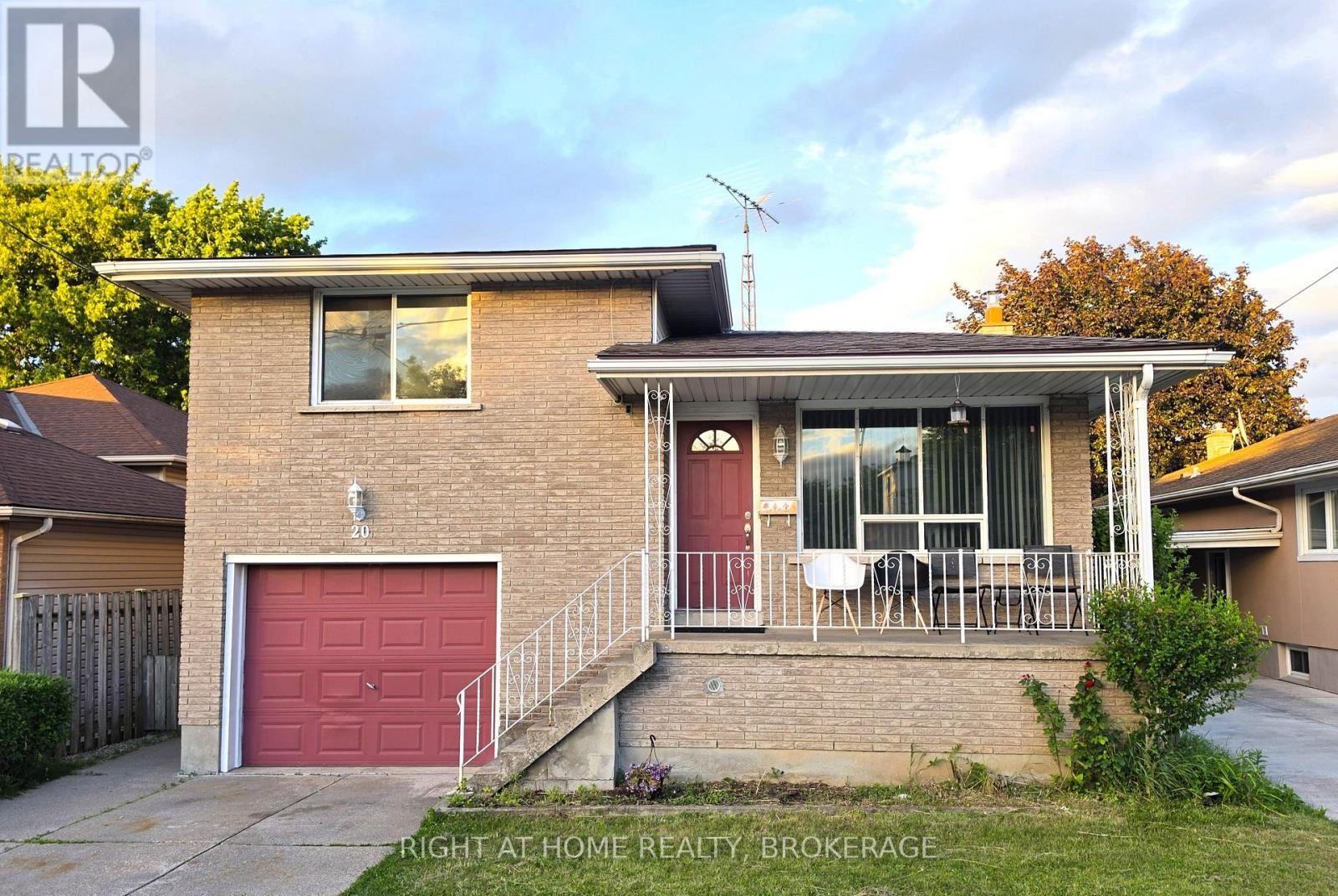20 Augusta Avenue, St. Catharines, Ontario  L2M 5R2 - Photo 9 - X13814146