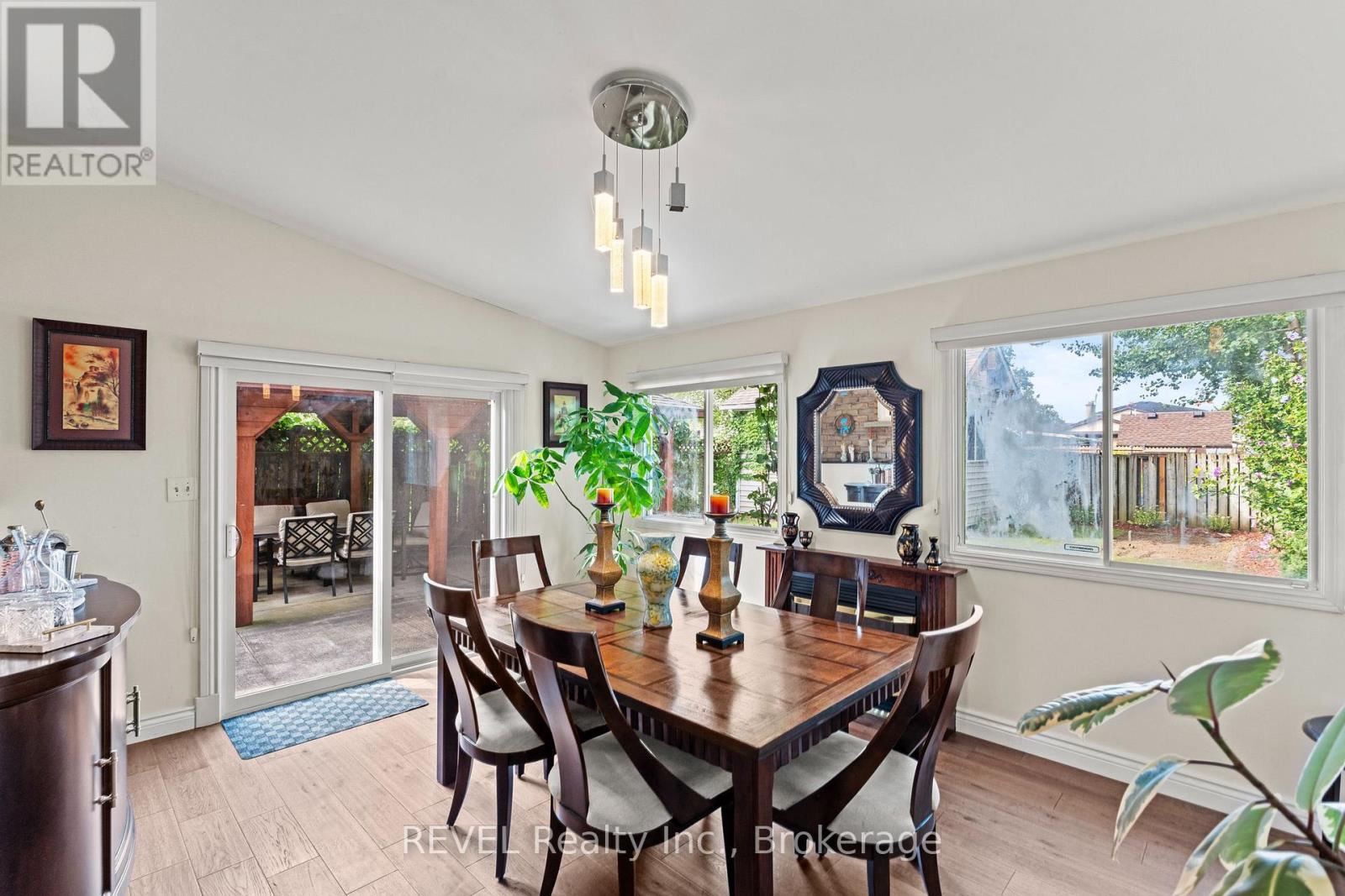 28 Black Knight Road, St. Catharines, Ontario  L2N 3C1 - Photo 11 - X13814186