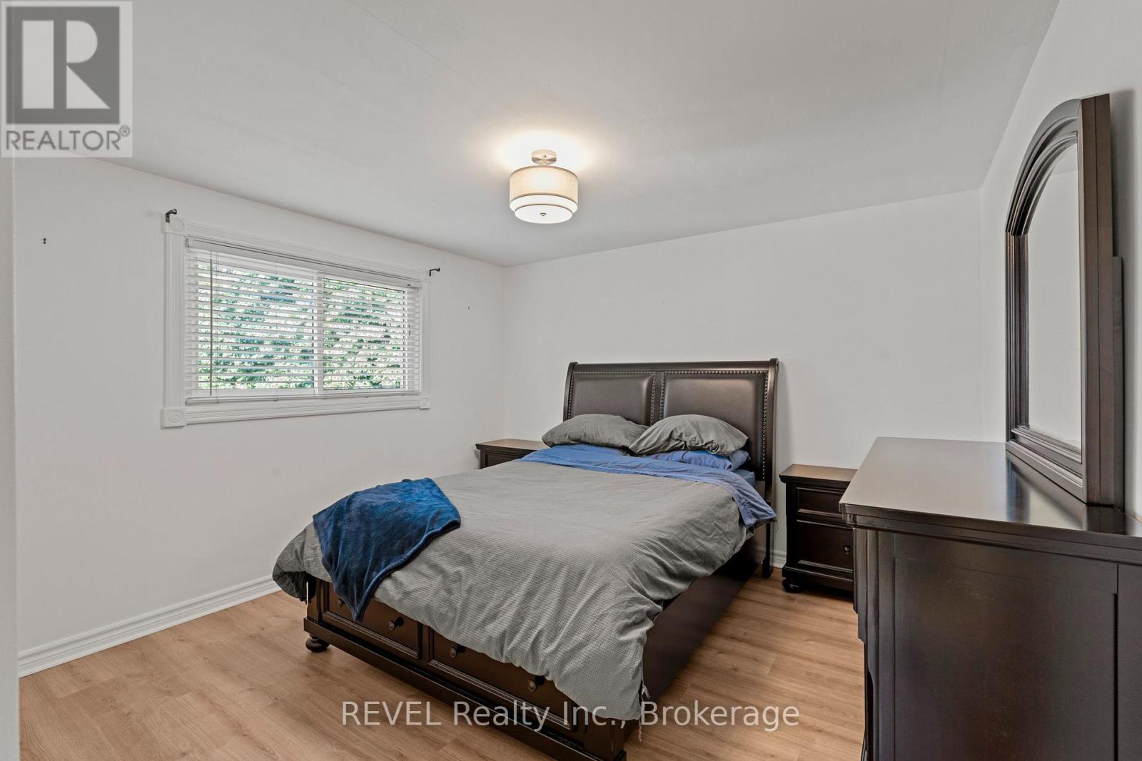 28 Black Knight Road, St. Catharines, Ontario  L2N 3C1 - Photo 15 - X13814186
