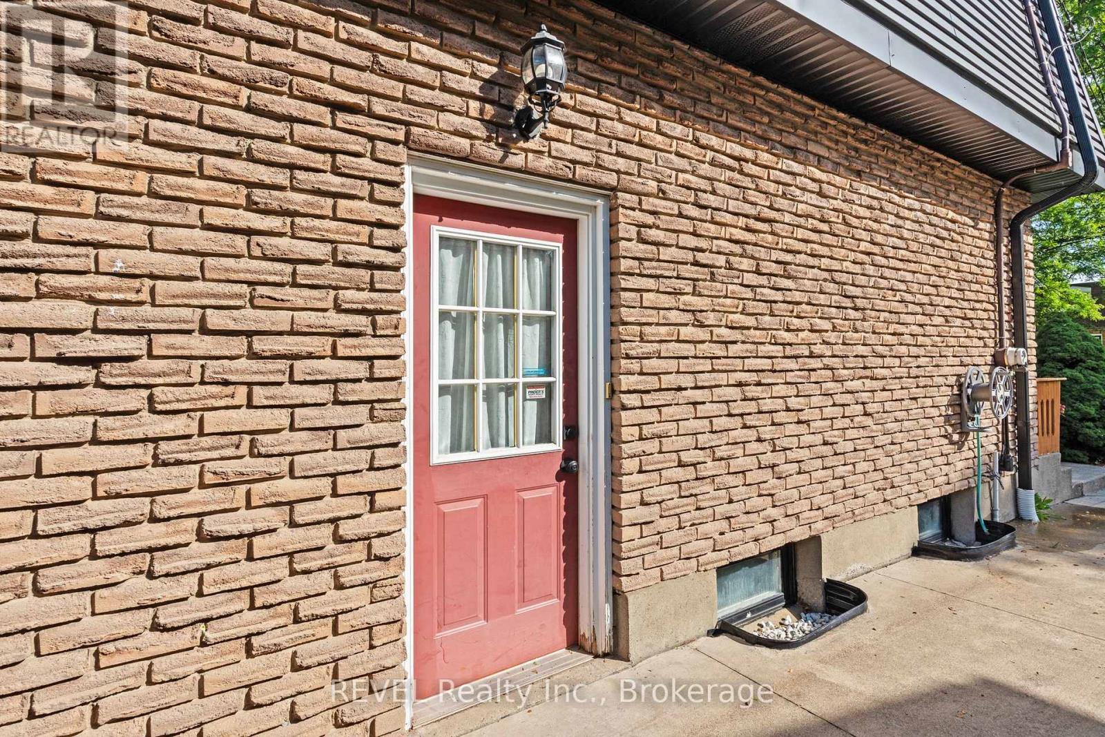 28 Black Knight Road, St. Catharines, Ontario  L2N 3C1 - Photo 26 - X13814186