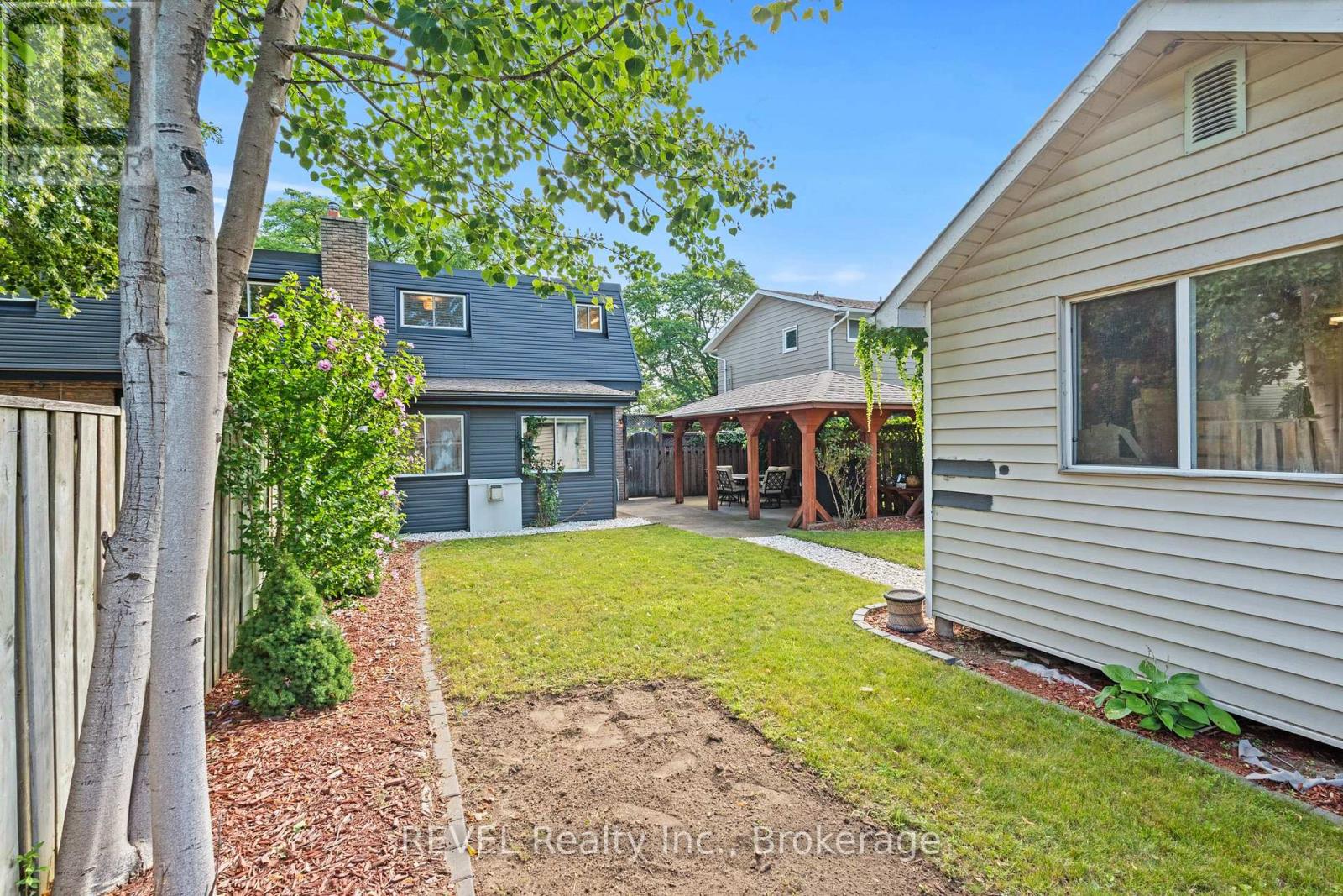 28 Black Knight Road, St. Catharines, Ontario  L2N 3C1 - Photo 33 - X13814186
