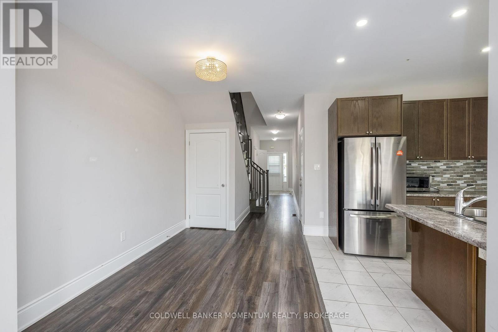 51 Sunset Way, Thorold, Ontario  L2V 0C7 - Photo 8 - X13815392