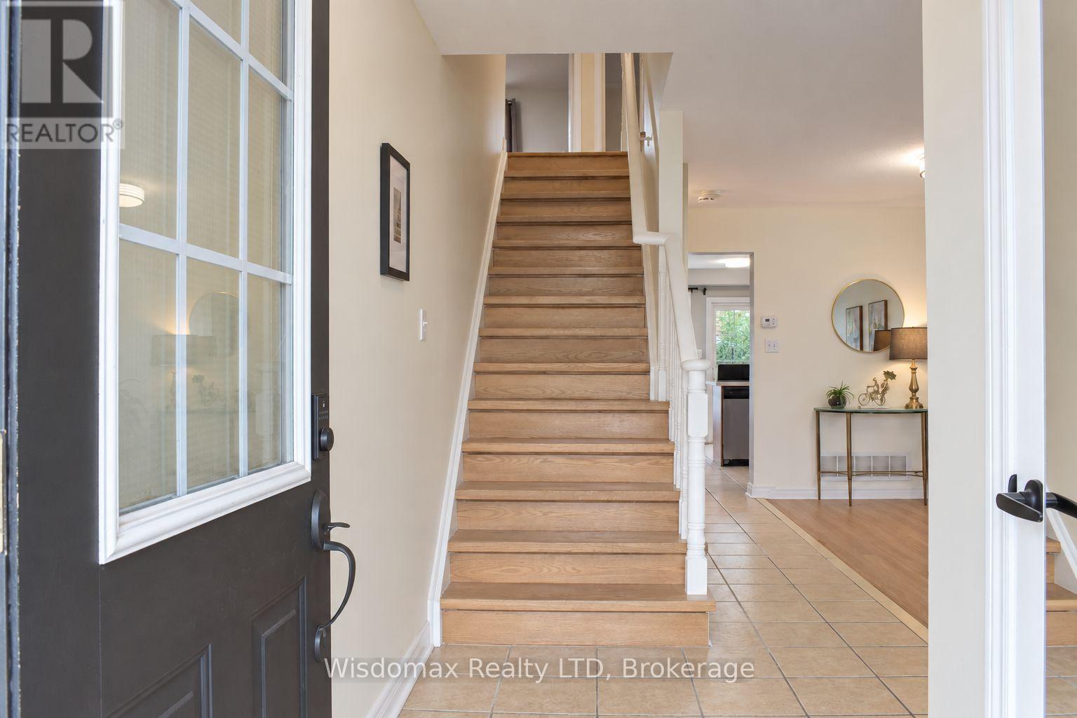 46 Young Crescent, Niagara-On-The-Lake, Ontario  L0S 1J0 - Photo 4 - X13815436