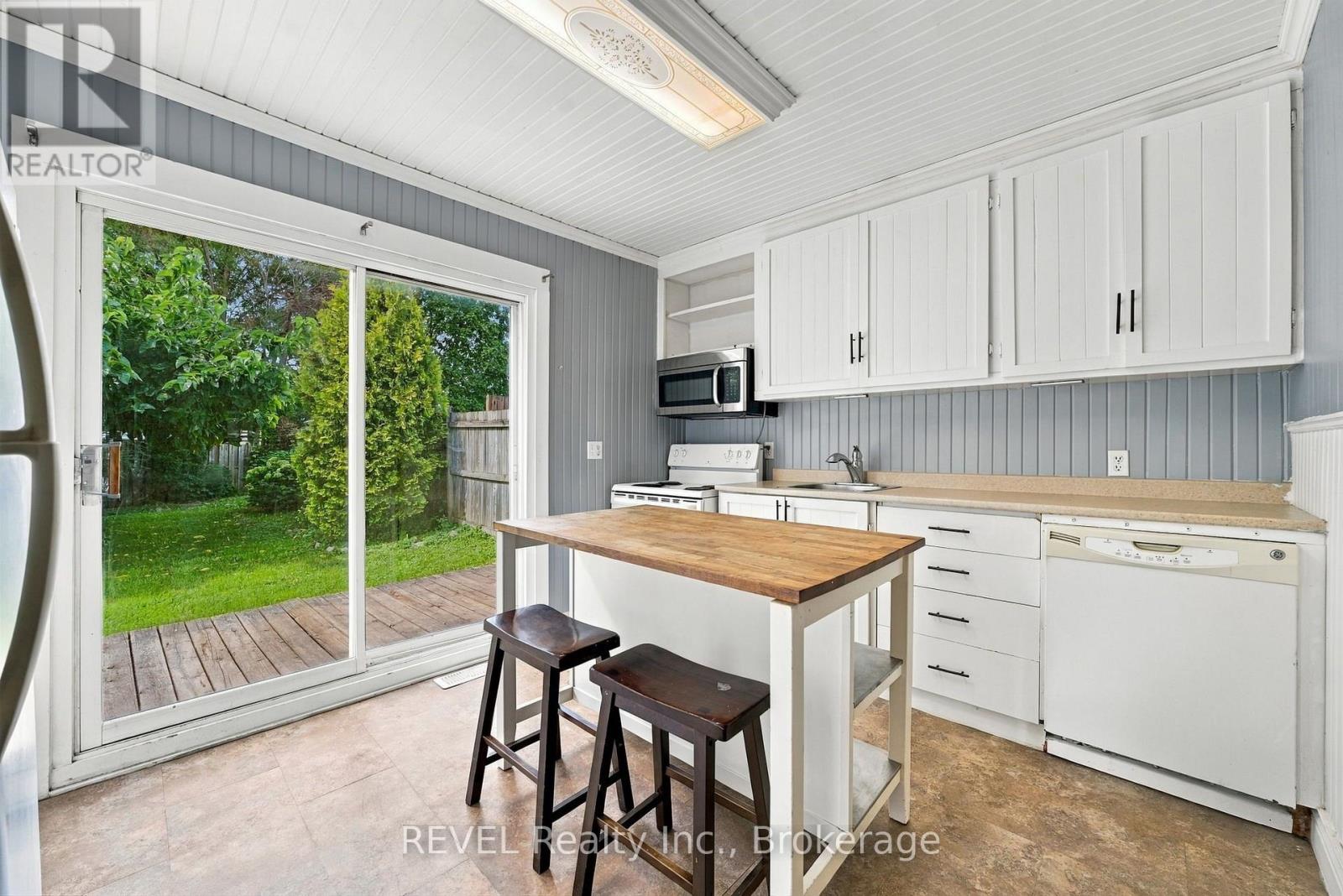 61 Patricia Street, Thorold, Ontario  L2V 3V9 - Photo 17 - X13815868