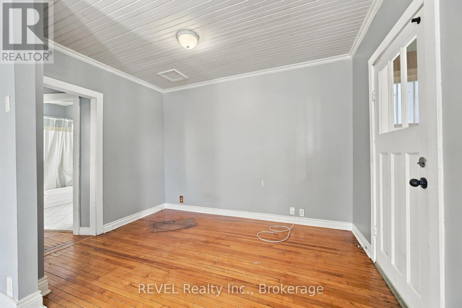 61 Patricia Street, Thorold, Ontario  L2V 3V9 - Photo 8 - X13815868