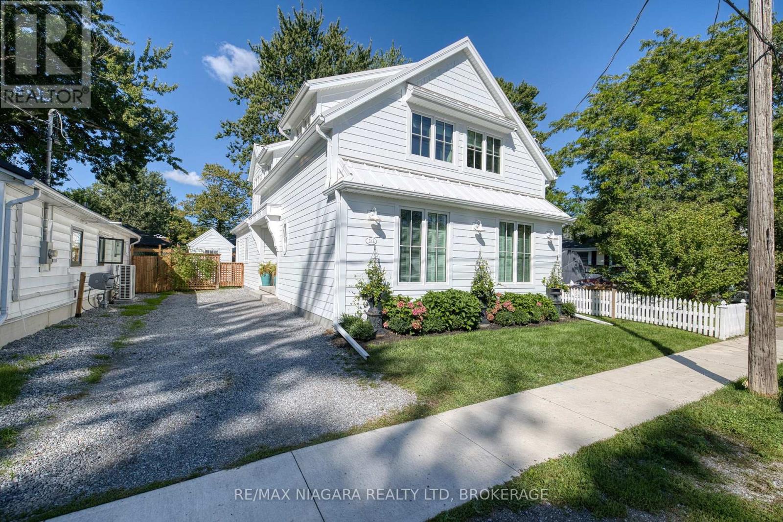 313 BEECHWOOD AVENUE W, Fort Erie, Ontario