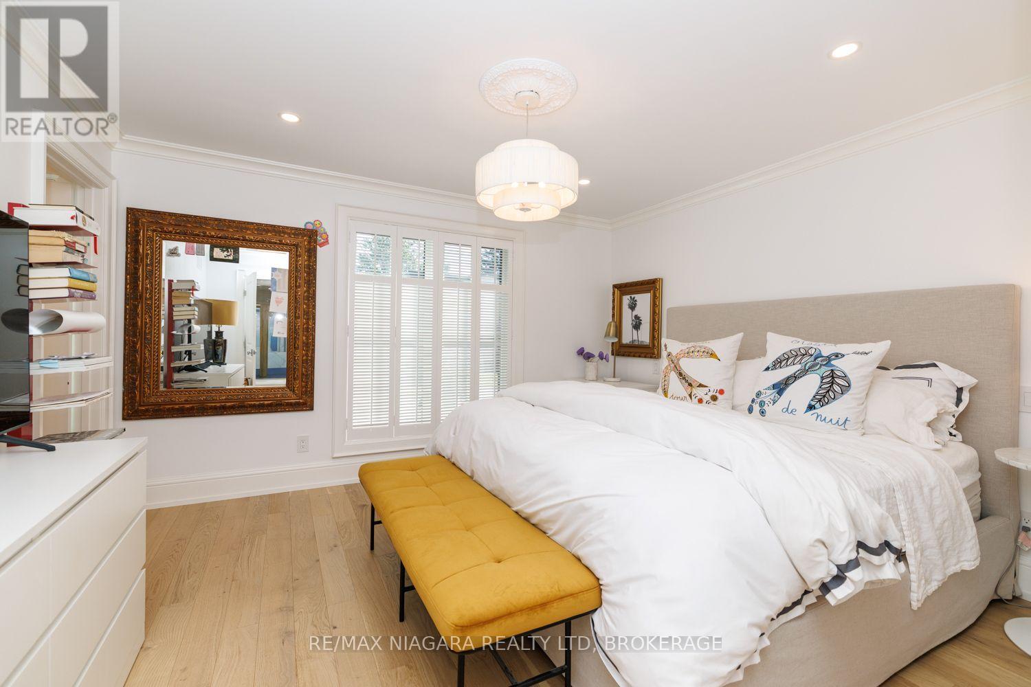 313 Beechwood Avenue W, Fort Erie, Ontario  L0S 1B0 - Photo 21 - X13816278