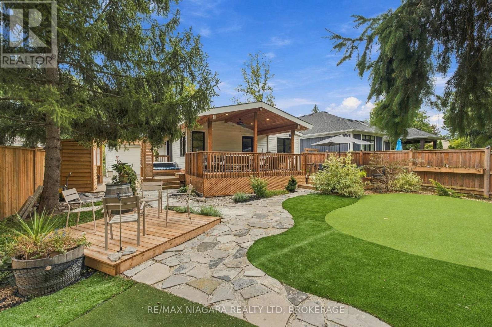 8 Dixie Avenue, Niagara-On-The-Lake, Ontario  L0S 1J0 - Photo 4 - X13816670