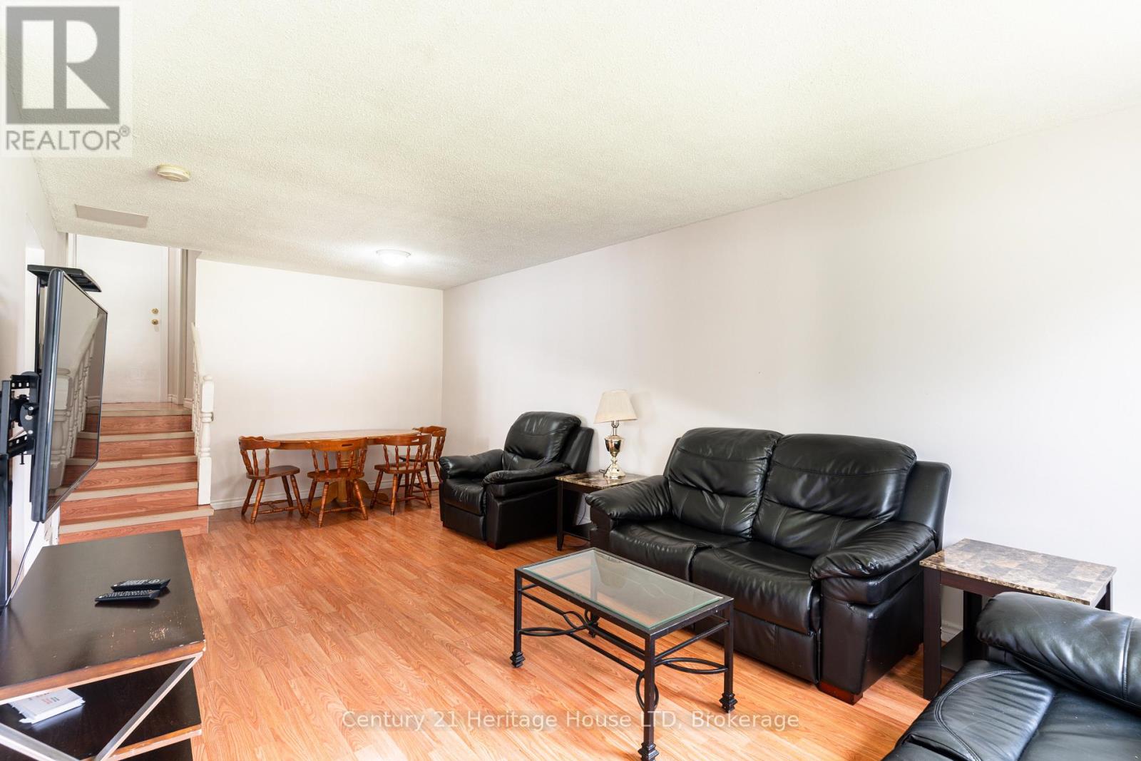542 First Avenue N, Welland, Ontario  L3C 1Z3 - Photo 5 - X13816742