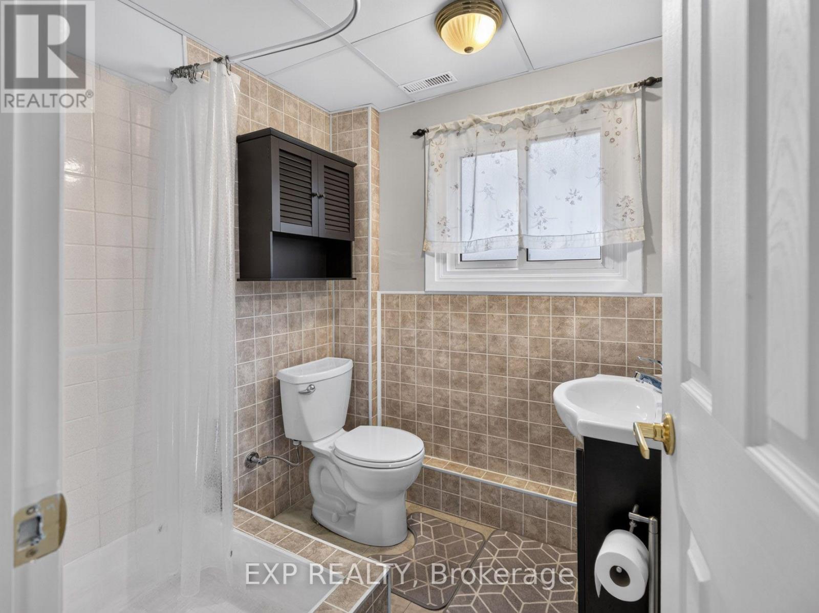 4543 Montrose Road, Niagara Falls, Ontario  L2H 1K1 - Photo 24 - X13817636