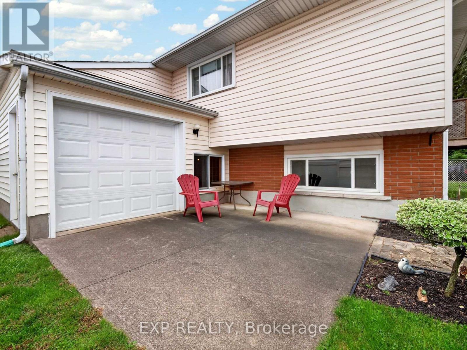 4543 Montrose Road, Niagara Falls, Ontario  L2H 1K1 - Photo 28 - X13817636