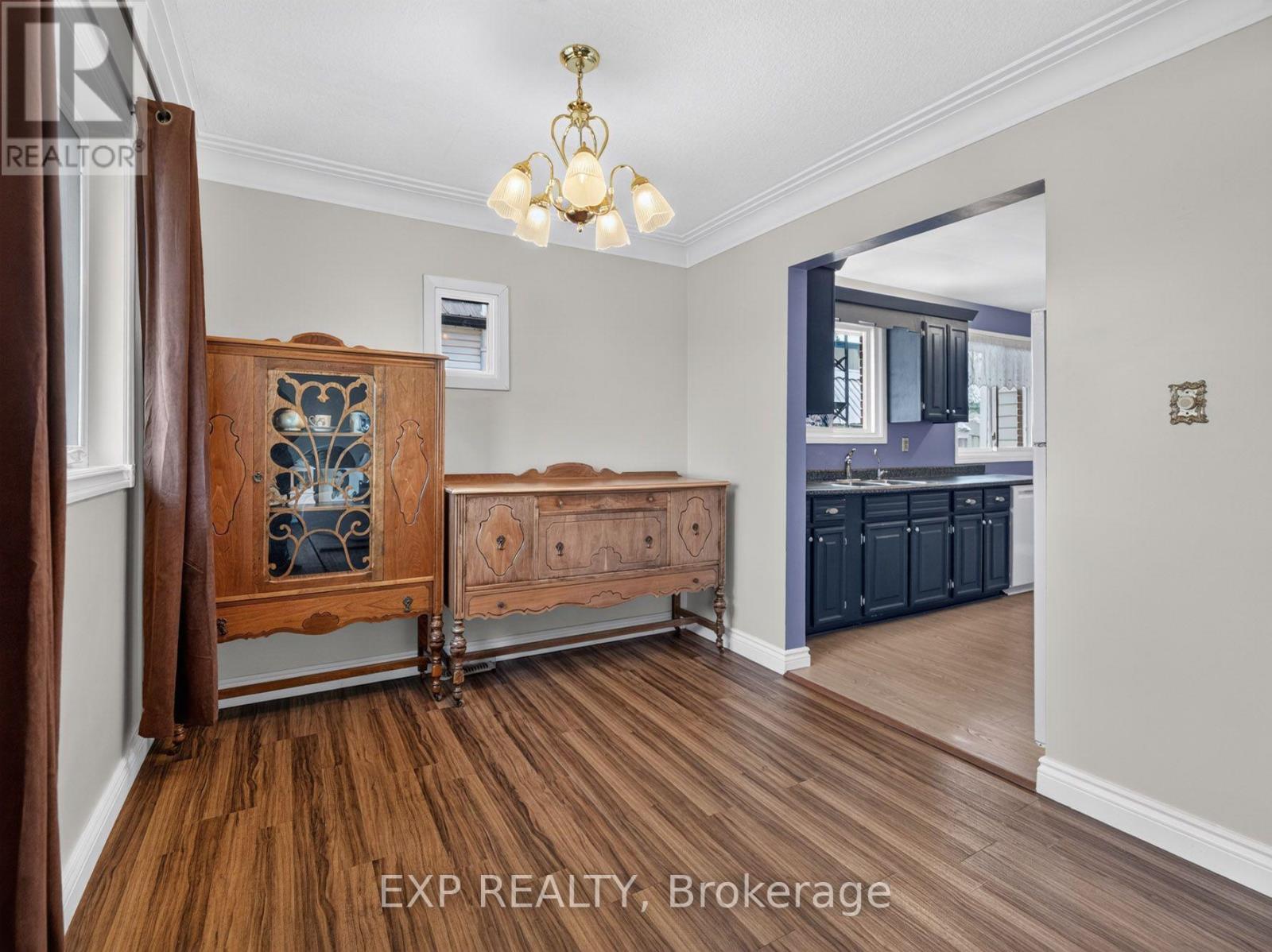 4543 Montrose Road, Niagara Falls, Ontario  L2H 1K1 - Photo 8 - X13817636