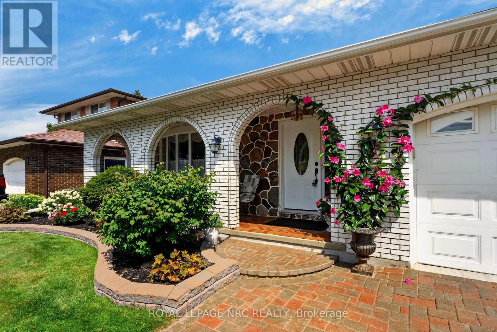 43 Brimley Crescent, St. Catharines, Ontario  L2M 7A8 - Photo 4 - X13818284