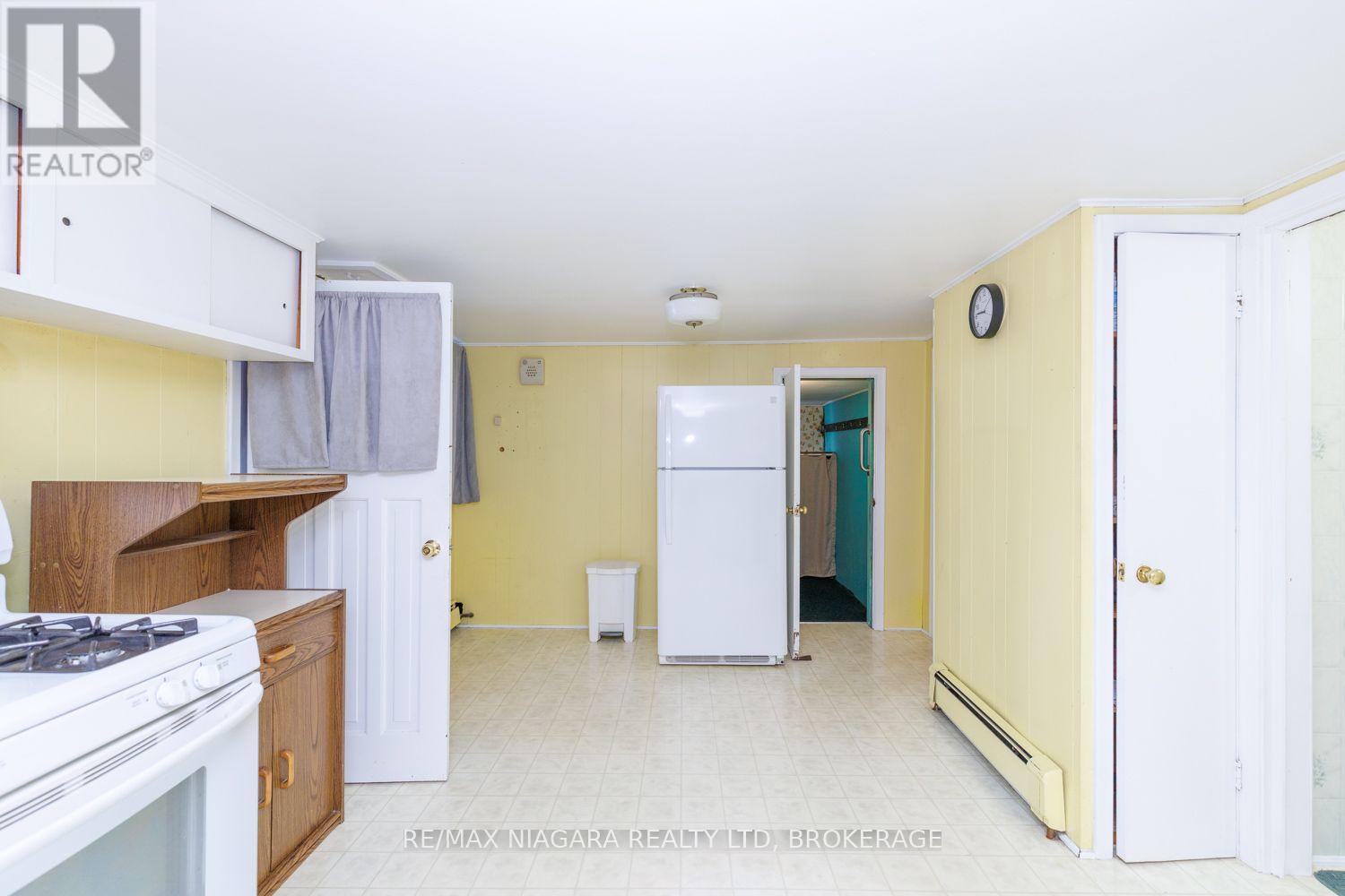 304 Jarvis Street, Fort Erie, Ontario  L2A 2S8 - Photo 8 - X13818466
