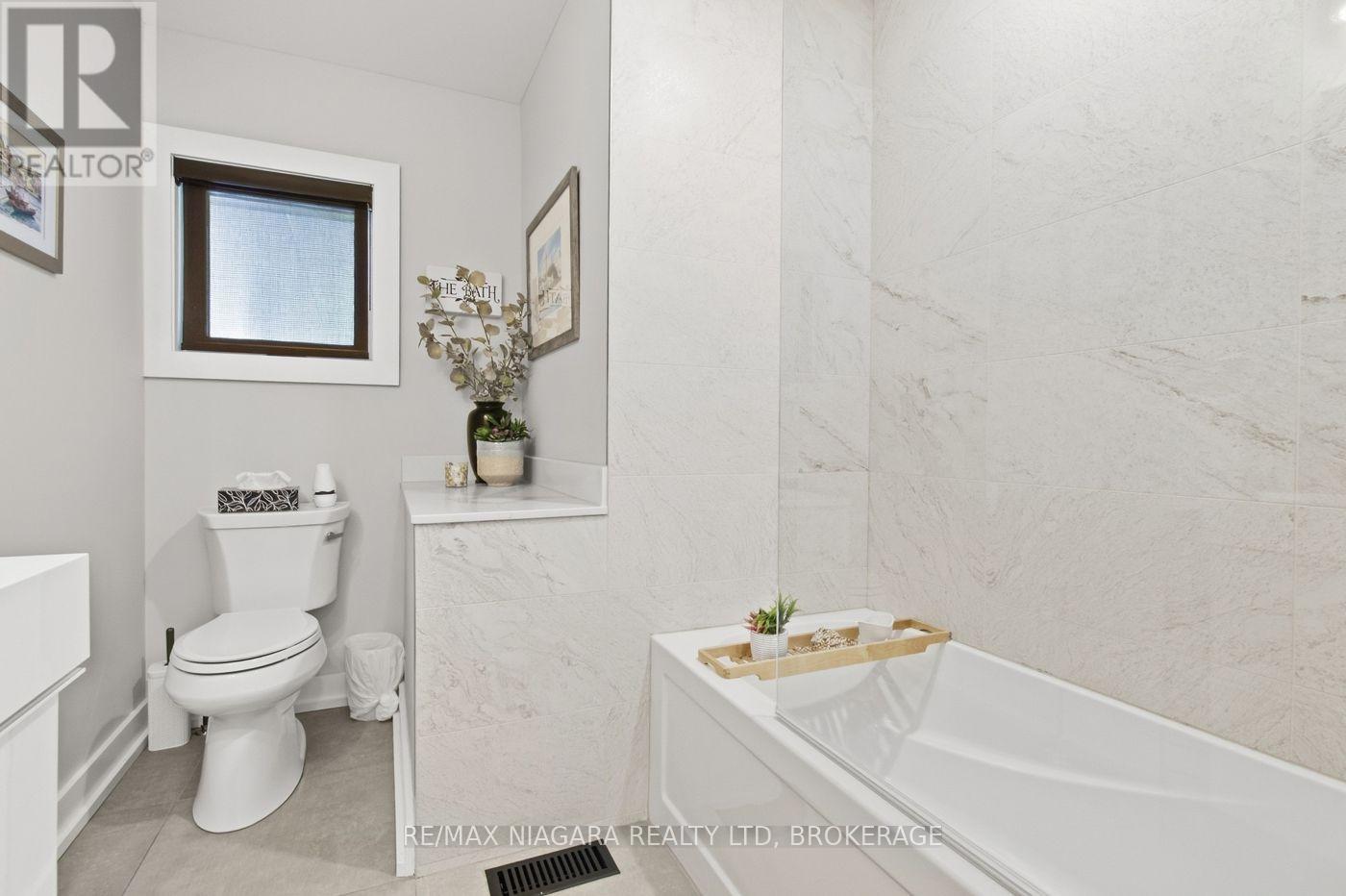 9 Bishops Road, St. Catharines, Ontario  L2M 1T8 - Photo 31 - X13820108