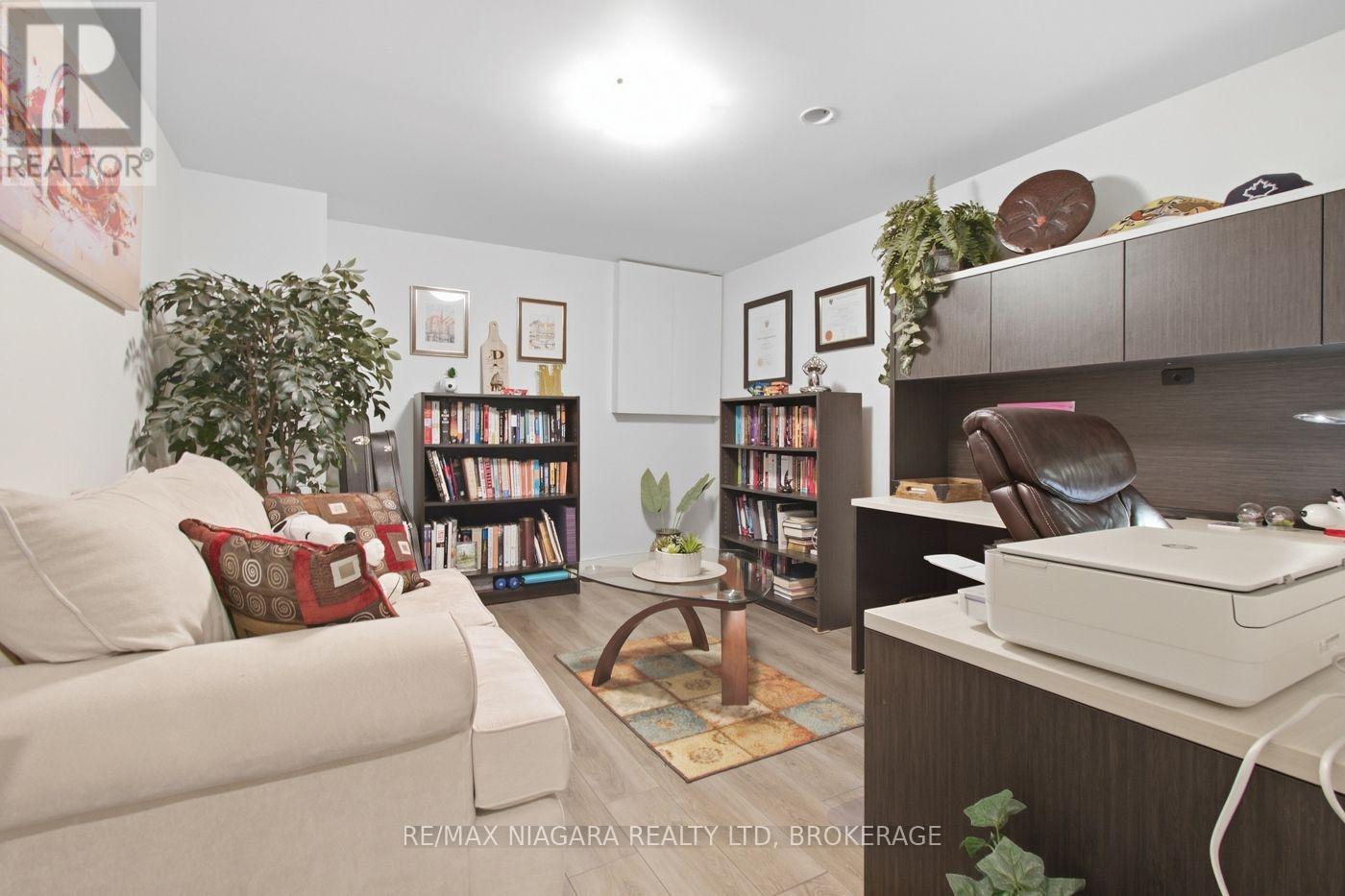 9 Bishops Road, St. Catharines, Ontario  L2M 1T8 - Photo 44 - X13820108