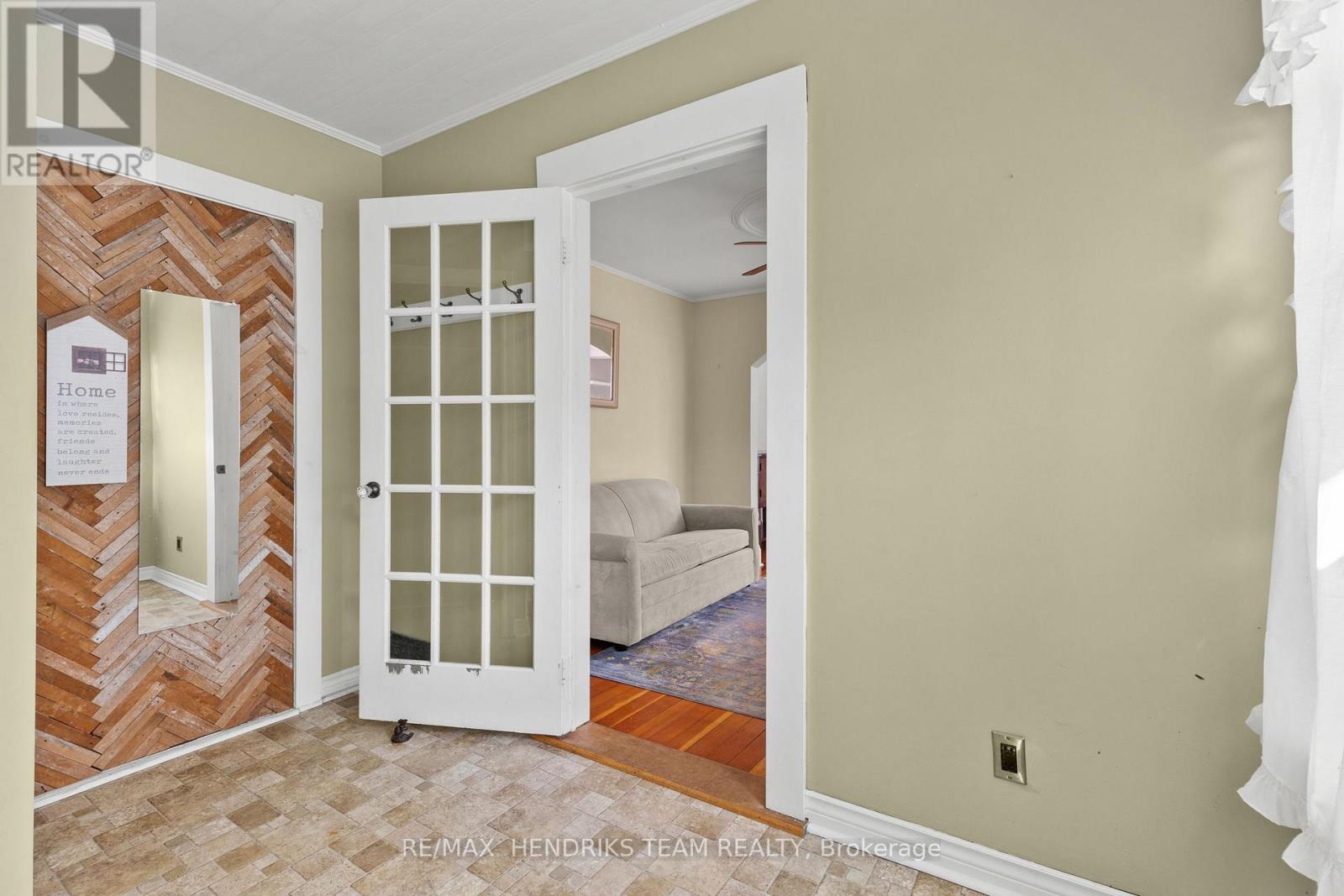 134 1/2 York Street, St. Catharines, Ontario  L2R 6E7 - Photo 4 - X13821064