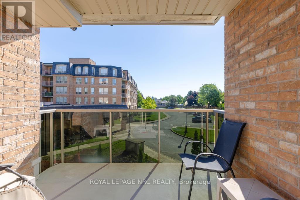 220 - 8111 Forest Glen Drive, Niagara Falls, Ontario  L2H 2Y7 - Photo 11 - X13821244