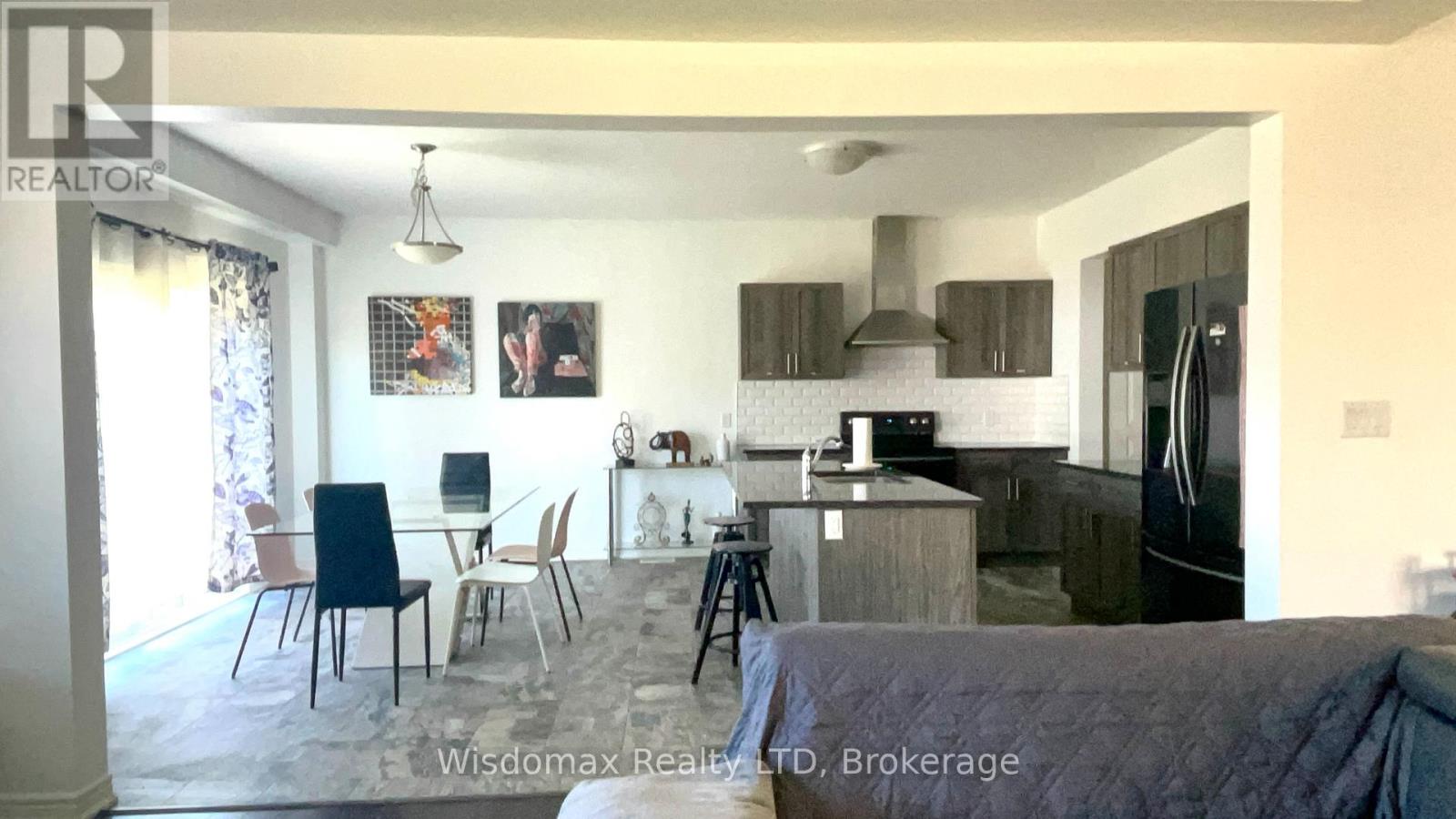 15 Winterberry Boulevard, Thorold, Ontario  L2V 5G5 - Photo 5 - X13821928